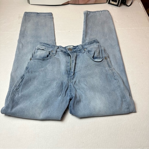 Cotton On high waisted jeans - Picture 1 of 9